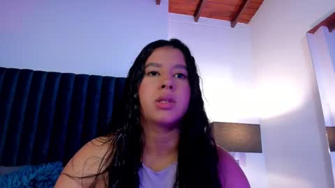 ClydeAndBonniee online show from November 3, 7:48 pm