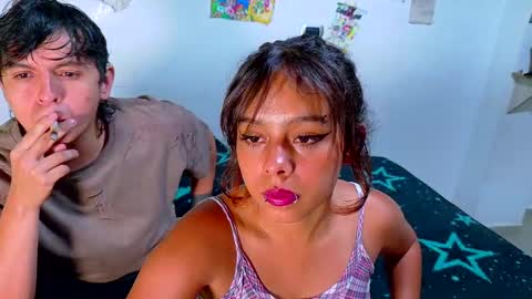 Snapshot of clydexxxbunny chatting on February 12, 4:23 am Clyde and Bunny online show from February 12, 4:23 am