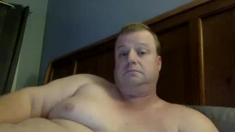 Snapshot of cmachen chatting on December 19, 11:25 pm cmachen online show from December 19, 11:25 pm