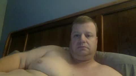 Snapshot of cmachen chatting on December 7, 1:52 am cmachen online show from December 7, 1:52 am