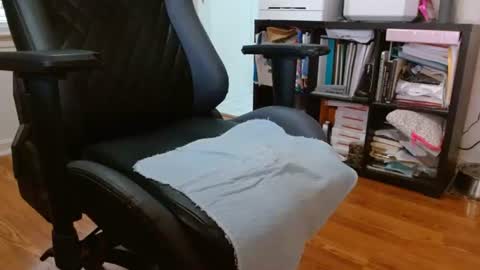 cobra19765 online show from June 27, 11:44 pm