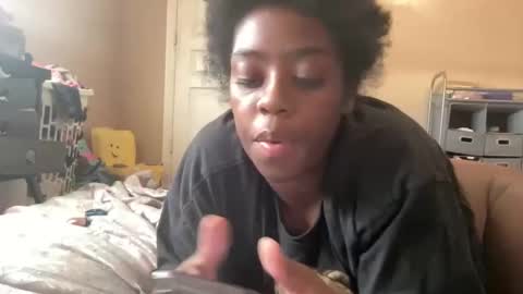 coco_dabaddest25 online show from March 12, 7:47 pm