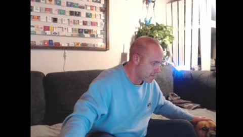 coconut13 online show from December 4, 5:54 am