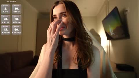 Anna online show from February 7, 6:55 pm