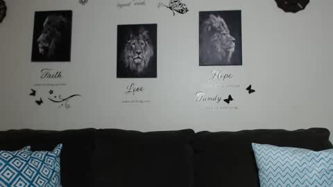 Snapshot of cocoscreamy chatting on September 18, 12:53 pm CocosCreamy online show from September 18, 12:53 pm