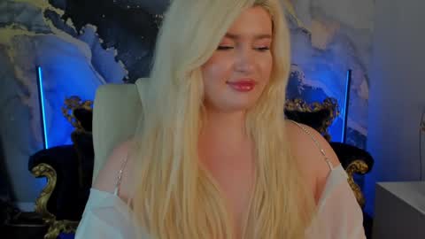 onlyfans amyleyy online show from February 5, 10:41 am
