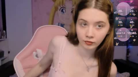 Snapshot of coddleweeper chatting on September 22, 1:04 pm Hello guys my name is Coddle online show from September 22, 1:04 pm