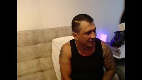 COFF BLACK online show from December 18, 1:45 am