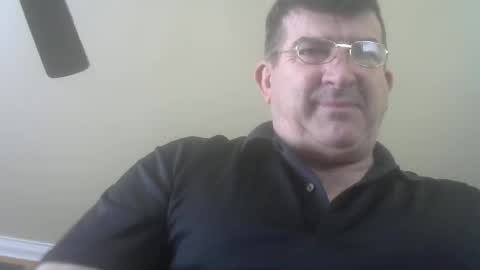 Snapshot of coffee90028 chatting on February 25, 6:01 pm coffee90028 online show from February 25, 6:01 pm