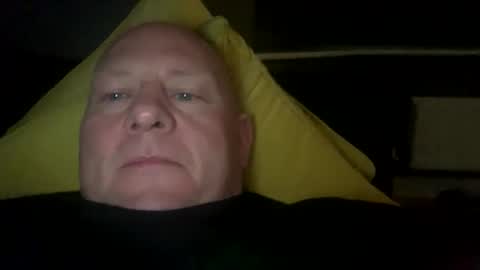 col4nows online show from January 17, 6:50 pm