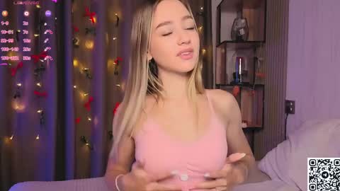 Criss online show from April 23, 3:36 am