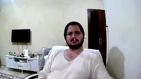 Snapshot of coldskull15 chatting on January 2, 2:57 pm coldskull15 online show from January 2, 2:57 pm