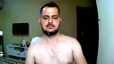 Snapshot of coldskull15 chatting on September 15, 8:32 pm coldskull15 online show from September 15, 8:32 pm