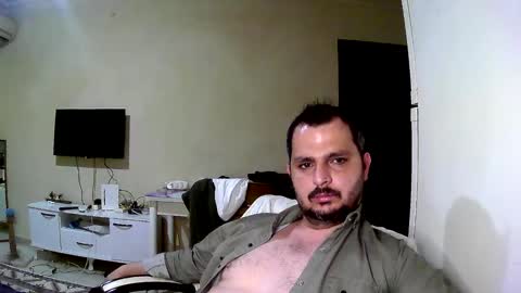 Snapshot of coldskull15 chatting on February 1, 8:47 pm coldskull15 online show from February 1, 8:47 pm