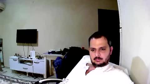 Snapshot of coldskull15 chatting on February 4, 6:49 pm coldskull15 online show from February 4, 6:49 pm