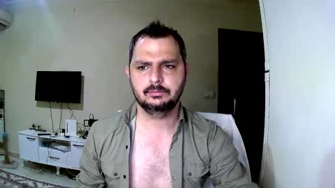 Snapshot of coldskull15 chatting on February 3, 10:36 am coldskull15 online show from February 3, 10:36 am