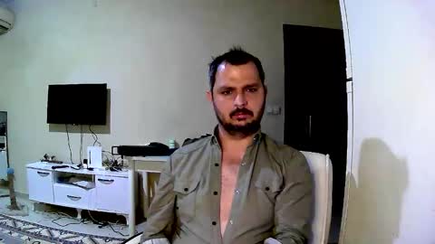 Snapshot of coldskull15 chatting on February 4, 12:40 am coldskull15 online show from February 4, 12:40 am