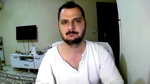 Snapshot of coldskull15 chatting on February 6, 11:09 am coldskull15 online show from February 6, 11:09 am