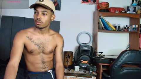 Snapshot of colinlatinbrown chatting on September 13, 12:18 pm IG online show from September 13, 12:18 pm