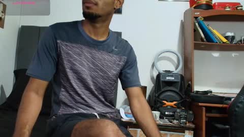 Snapshot of colinlatinbrown chatting on September 11, 11:11 am IG online show from September 11, 11:11 am