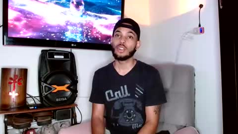Snapshot of colinlatinbrown chatting on January 27, 12:12 am IG online show from January 27, 12:12 am
