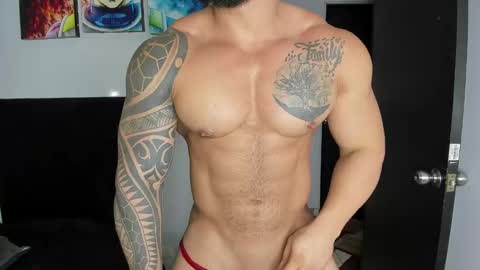 Snapshot of college_muscle_ass chatting on January 8, 1:52 pm college_muscle_ass online show from January 8, 1:52 pm