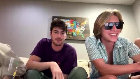 college_packing_8 online show from October 8, 1:35 am