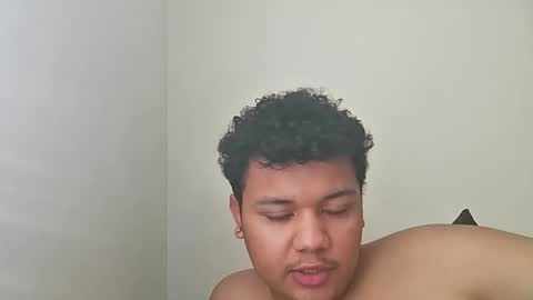 collegehispaniclad online show from February 13, 7:39 pm