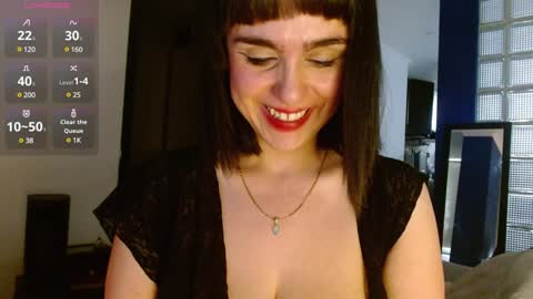 Collette online show from December 15, 12:38 pm