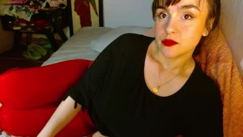 Collette online show from October 2, 6:23 am