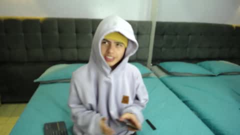 Snapshot of collinstone chatting on January 23, 7:29 pm collinstone online show from January 23, 7:29 pm