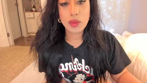    ........ Instagram  Lorysexys online show from March 8, 12:11 am