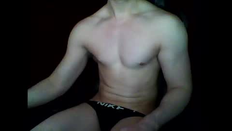 colossaltitann online show from November 25, 7:18 am