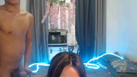 Snapshot of come_wet_me chatting on February 15, 3:39 pm come_wet_me online show from February 15, 3:39 pm