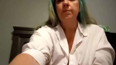 conchettap online show from September 15, 9:44 am