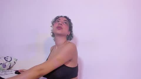 Conejita online show from February 11, 5:55 am