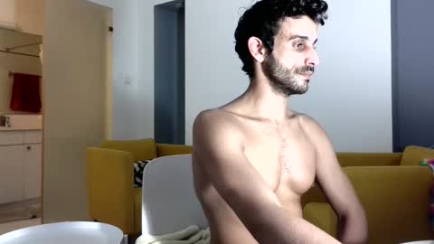 confetti3571037 online show from March 4, 3:55 am