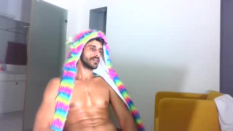 confetti3571037 online show from February 9, 11:04 pm