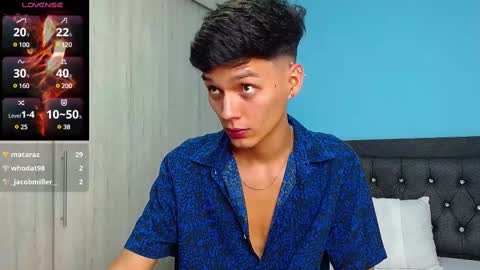 Connor online show from February 15, 11:36 pm