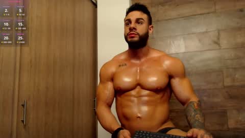 connor_h1 online show from February 12, 5:47 am