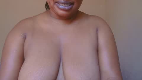 Snapshot of conny685249 chatting on February 28, 8:31 am conny online show from February 28, 8:31 am