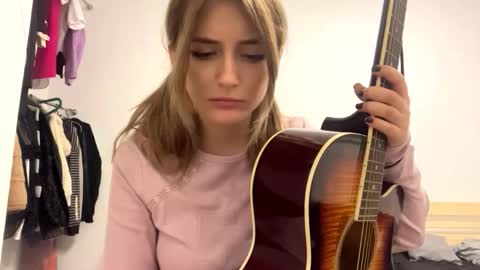 Amelia online show from February 13, 4:10 pm