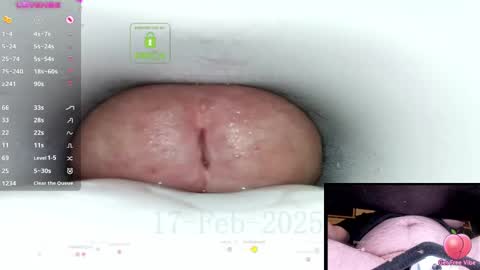 Snapshot of controlmytoys chatting on February 17, 10:27 pm Control online show from February 17, 10:27 pm