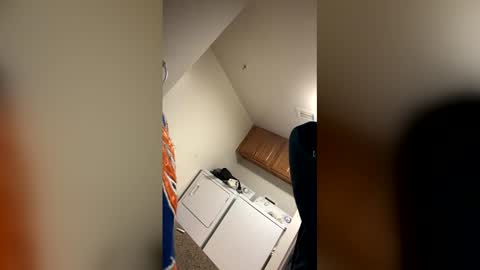 convertibl online show from January 7, 12:04 am