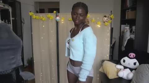 Snapshot of conymegan chatting on September 25, 1:51 pm Carola independent model online show from September 25, 1:51 pm
