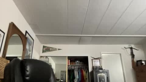 cookoosnest online show from November 23, 5:16 am