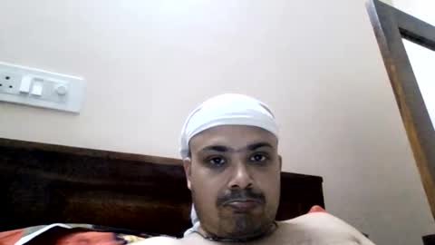 Cool Breeze09 online show from May 13, 7:40 am