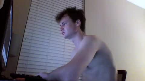 cooldude122222 online show from February 25, 10:15 am