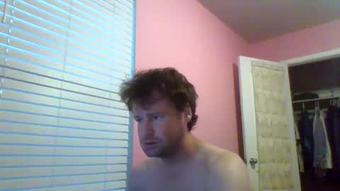 cooldude122222 online show from October 14, 12:19 pm