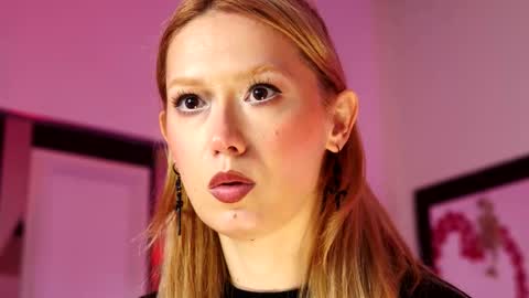 Ginger The Cringer online show from November 4, 12:17 pm